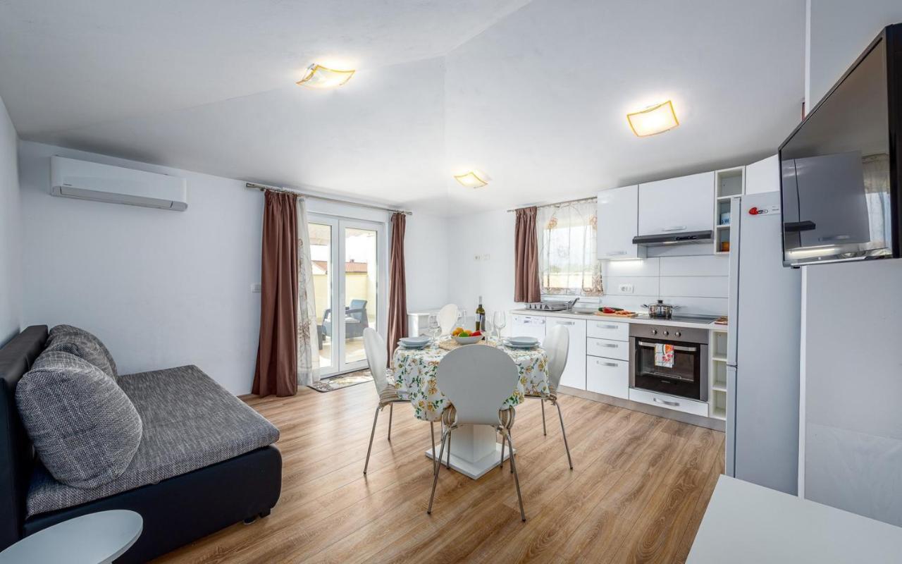 Apartment Kraljevic ウマグ エクステリア 写真